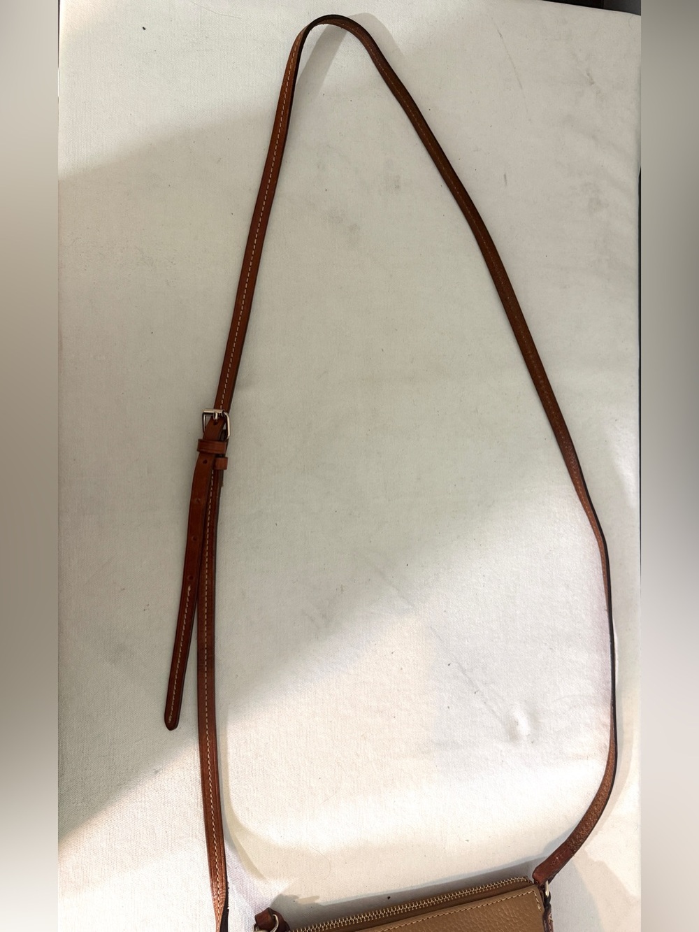 Dooney & Bourke Ginger Pouchette Crossbody Bag Caramel Pebble Leather Brown Trim - Picture 6 of 16
